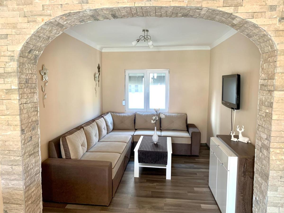 Apartments Neira Near Dubrovnik Ivanica Εξωτερικό φωτογραφία